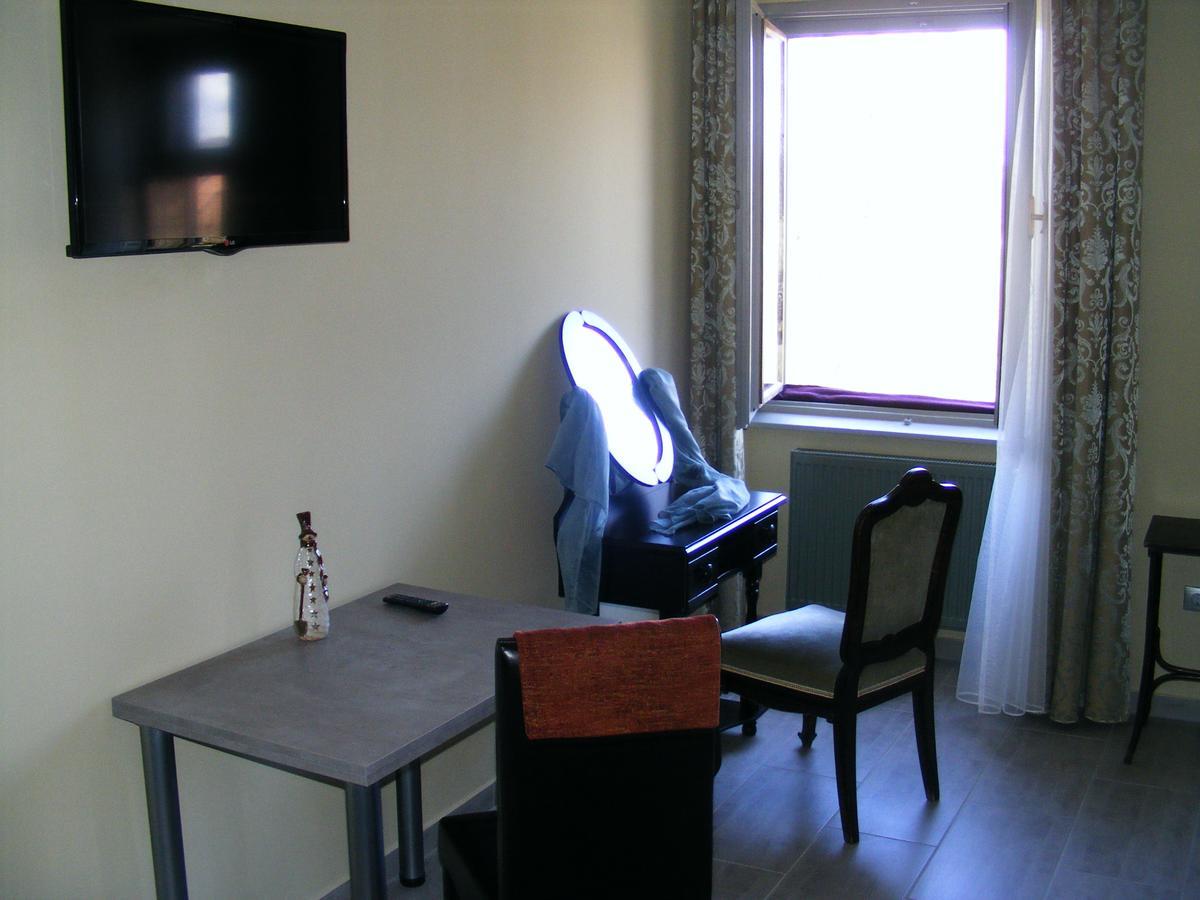 Ketbodonyi Apartments מראה חיצוני תמונה