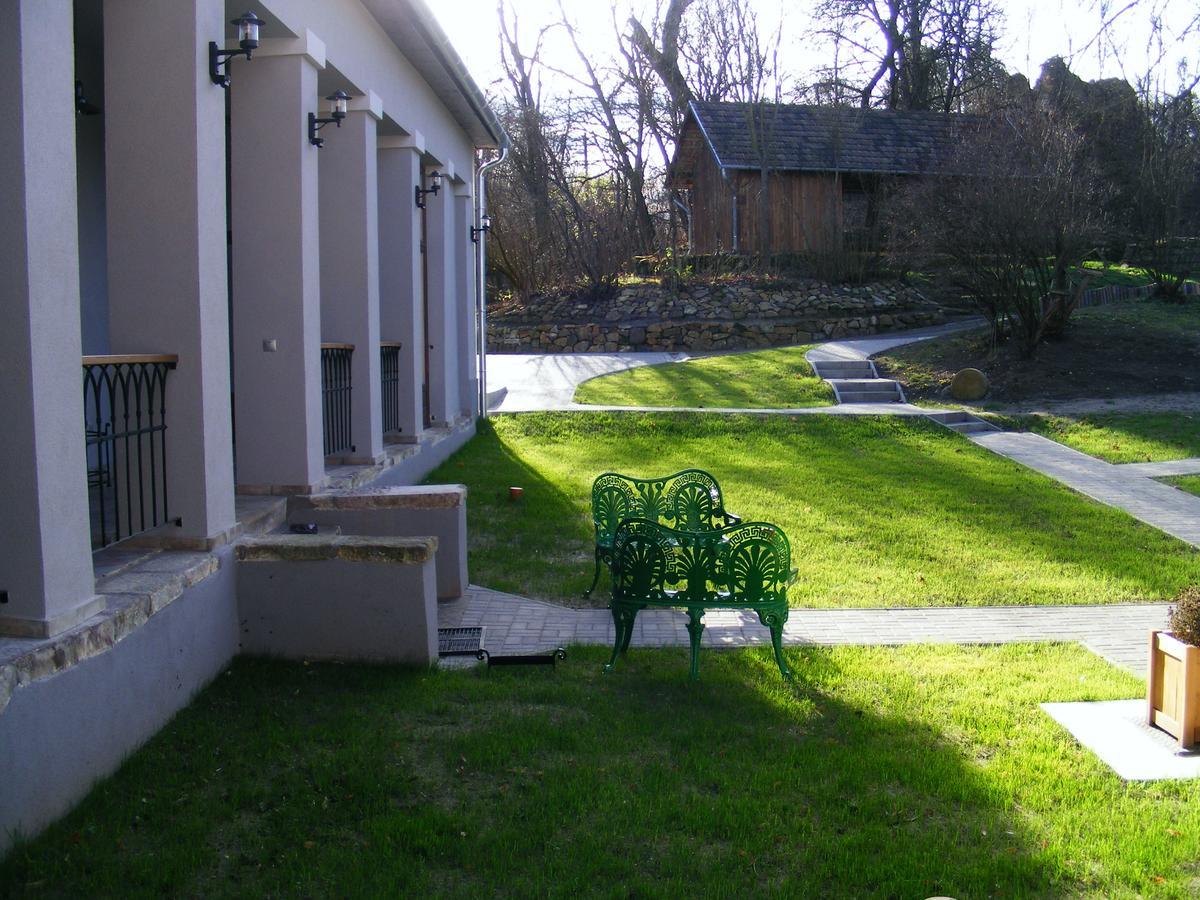 Ketbodonyi Apartments מראה חיצוני תמונה